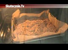 Miodowo-cynamonowy placek owsiany z bakaliami :: Skutecznie.Tv