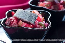Sałatka ze śledzia i buraków