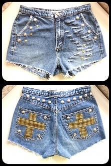 SPRZEDAM Spodenki ESPRIT

Wymiary:
szerokość w talii 2 x 33,5 cm
szerokość w biodrach 2 x 48
stan przód (bez paska) 23,5 cm
stan tył (bez paska) 31,5 cm
długość spodenek (bez pa...