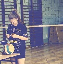 gramy w siatkówkę :)