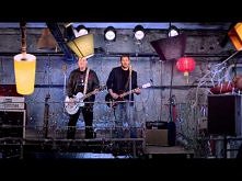 Paczki W Tluszczu - Tylko Badz

Miłość to najpiękniejsza muzyka, ponieważ jest grana przez nasze serca!!