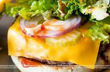 Włosko amerykańskie hamburgery z serem