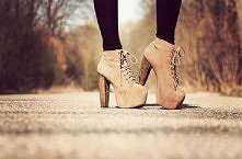 Ciekawe czy na takich ujde ... : >