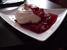 beza z malinami;]