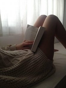 .. chwila z ulubioną książk...