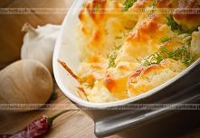 Kalafior zapieczony z parmezanem i octem balsamicznym