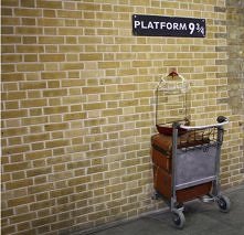 #platform_9&3/4