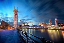 Zapiera dech w piersiach, a...