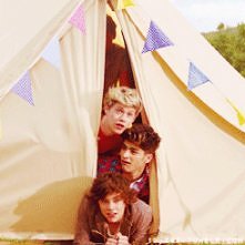 Ten moment kiedy Zayn i Har...