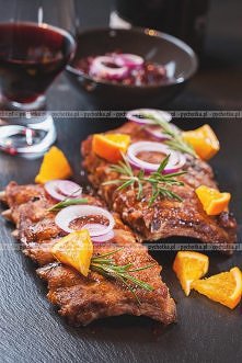 Pieczone żeberka wieprzowe