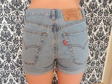 Sprzedaję ubrania m.in. spodnie DIY wysoki stan !!! Poniżej link do ubrań :