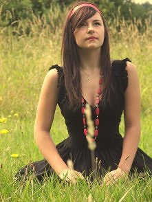 Więc idę z głową w chmurach...