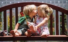 Miłość jest jak polny kwiat...