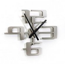 Zegar ścienny Umbra | Zobacz więcej: DecoMania.pl