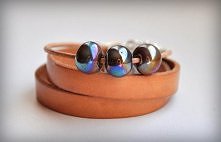 porcelanka na rzemieniach. ...