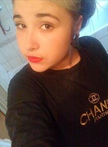 Chanel<33
