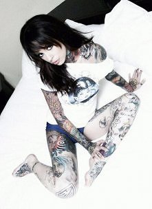 Tattoo Model Stephanie Flei...