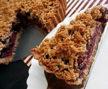 Pełnoziarnista tarta z wiśniami. Bez zbędnych, ciężko dostępnych składników. Uzdrowiona i pyszna :).