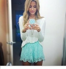 Śliczna spódniczka :33