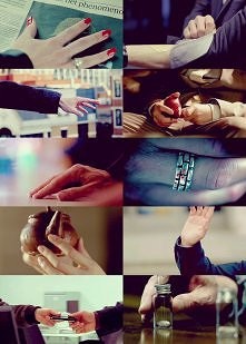 Znane i lubiane sherlockowe rozmaitości.