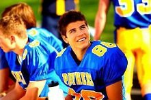 " hej mała dasz buzi ;...