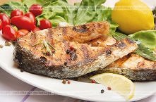 Łosoś grillowany z ziemniakami