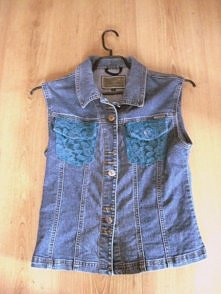 Ze starek kurtki jeansowej