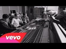 One Direction - Little Things <3