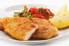 Kotlet z piersi kurczaka w aromatycznej panierce