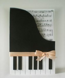 Świetna teczka na nuty :D N...