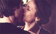 Damon i Elena <3