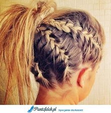 Ładna fryzurka:p