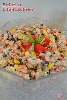 Sałatka z tuńczyka w makaronowych muszlach