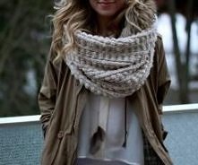 Jaki komin ♥ Kolejna prośba do babci ;* Chociaż kilka już mam i są BOSKIE ;P Moja KOCHANA BABCIA ma talent do takich rzeczy ♥ A wam jak się on podoba ?