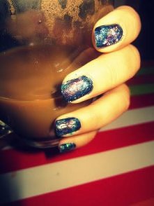 Cały wszechświat na płytce paznokcia