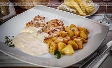 Kotlet z kurczaka w majonezowym sosie