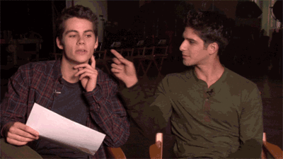 Tyler i Dylan gif.