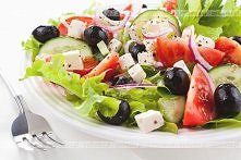 Grecka sałatka z serem feta