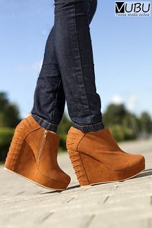 Kliknij w zdjęcie by przejść do sklepu. Na naszym FB odbierz kod na darmową dostawę :)
Botki koturny