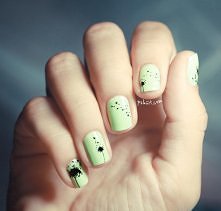 nails