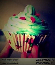 Omnomnomnomnomnom <3