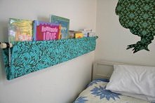 Materiałowa półeczka