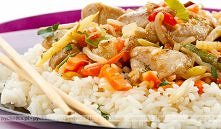 Kurczak po chińsku z orzechami