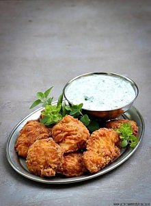 Nuggetsy z kurczka z dipem ...