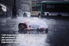 Najlepsze rozmowy są nocą,gdy człowiek nie ma już siły kłamać.