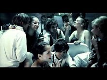 WET FINGERS feat. Anna Montgomery - TURN ME ON - SALA SAMOBOJCOW - OST - official video