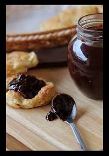 Konfitura brzoskwiniowa z czekoladą: Interesujący i rewelacyjny smak o wspaniałym chwytającym za serca i żołądki aromacie. Gorąco polecam.
Przepis własny na podstawie przepisu n...