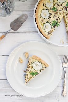 Tarta z grzybami leśnymi