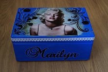 Marilyn 20x30x14

Więcej- Iltek-Art na facebooku.