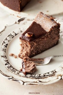zbrodnia przeciw diecie... czyli czekoladowy sernik (jami!)...... klik po przepis